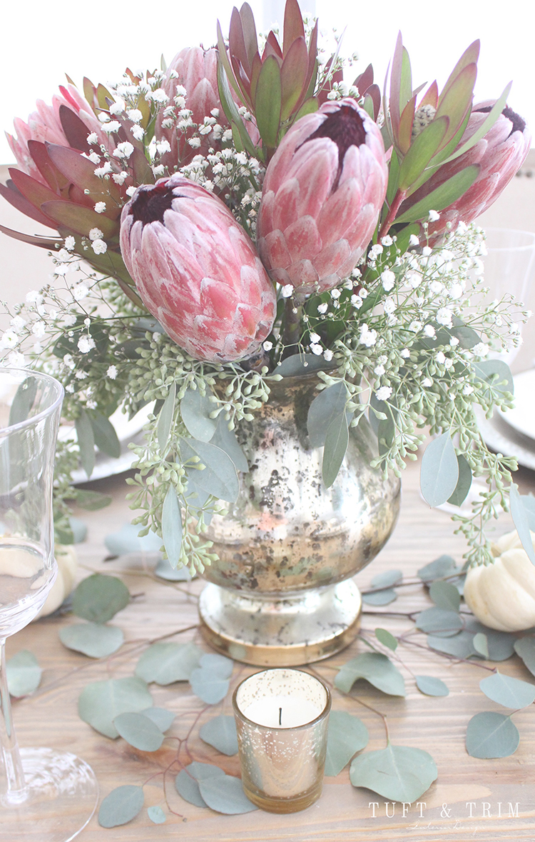 Elegant and Rustic Thanksgiving Table