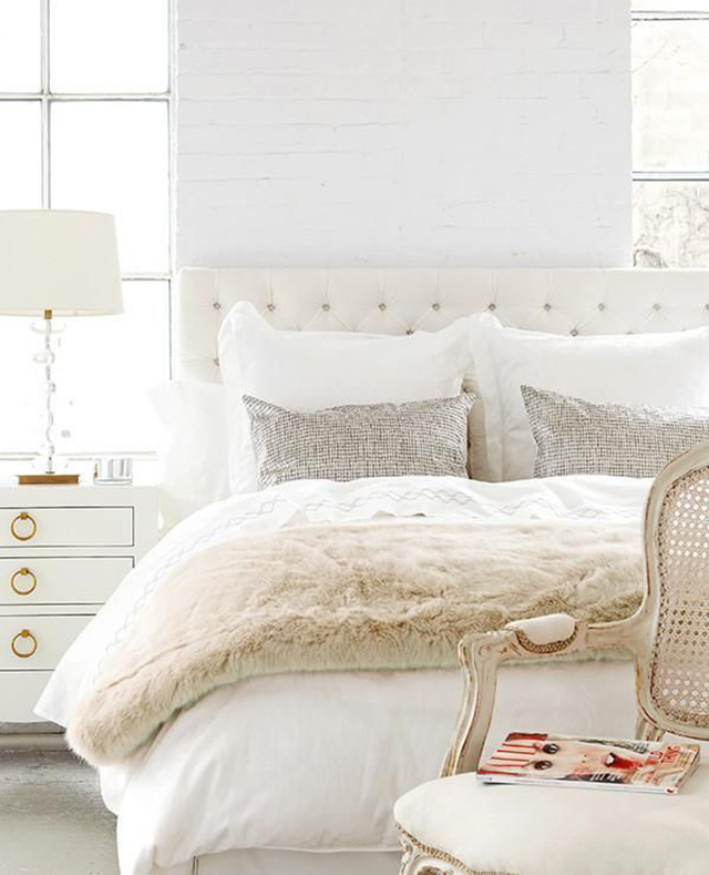 Top Favorite Neutral Pillows & Where to Find them: Solid & Textured Pillows