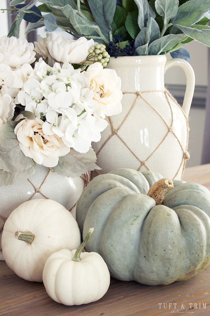 Our Neutral Fall Farmhouse. Soft & Neutral Fall Decor. 