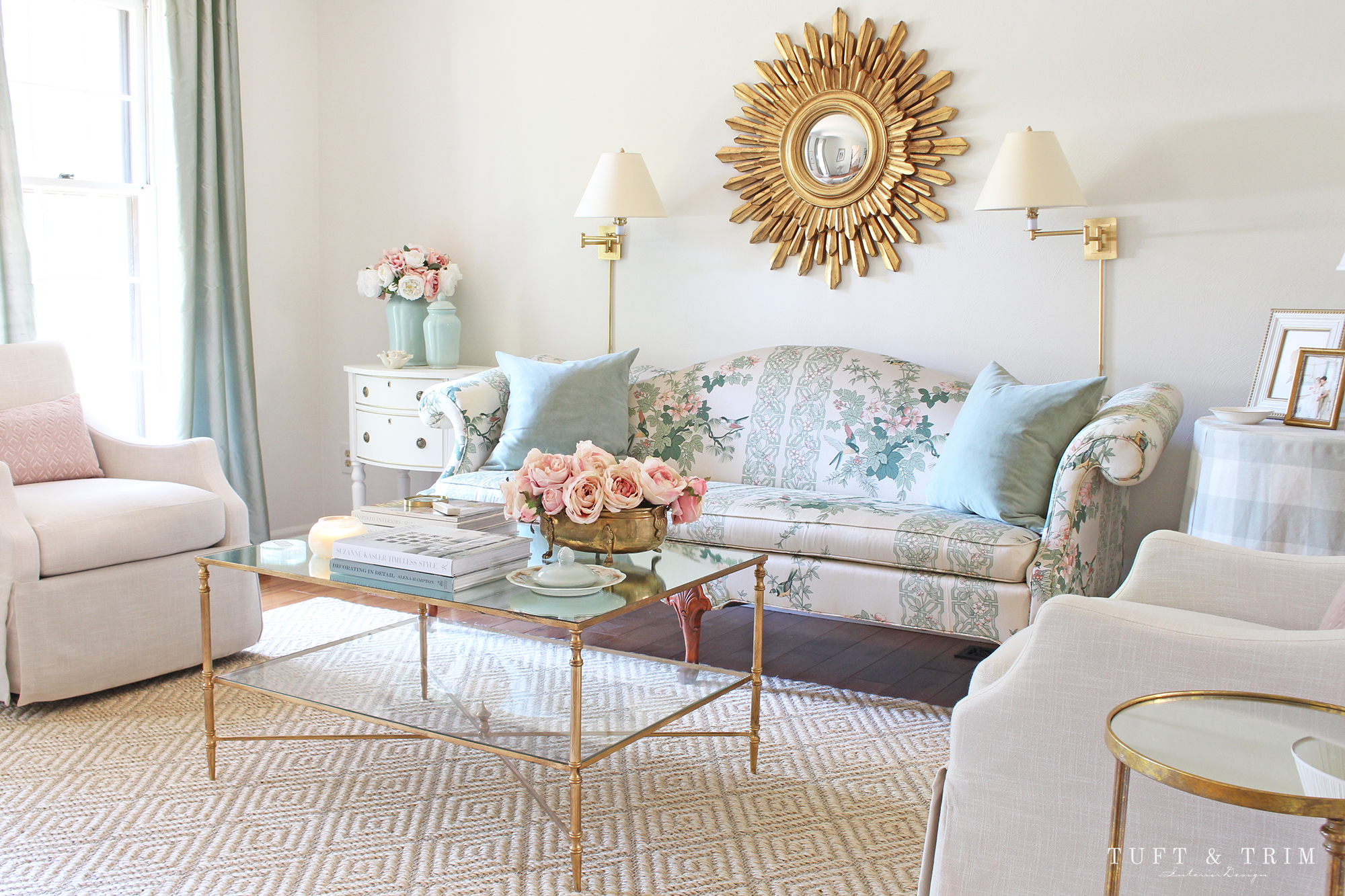 How to Decorate a Formal Living Room