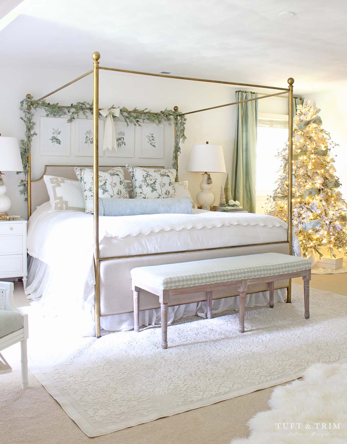 Elegant Sage & Champagne Gold Christmas Tree - Tuft & Trim