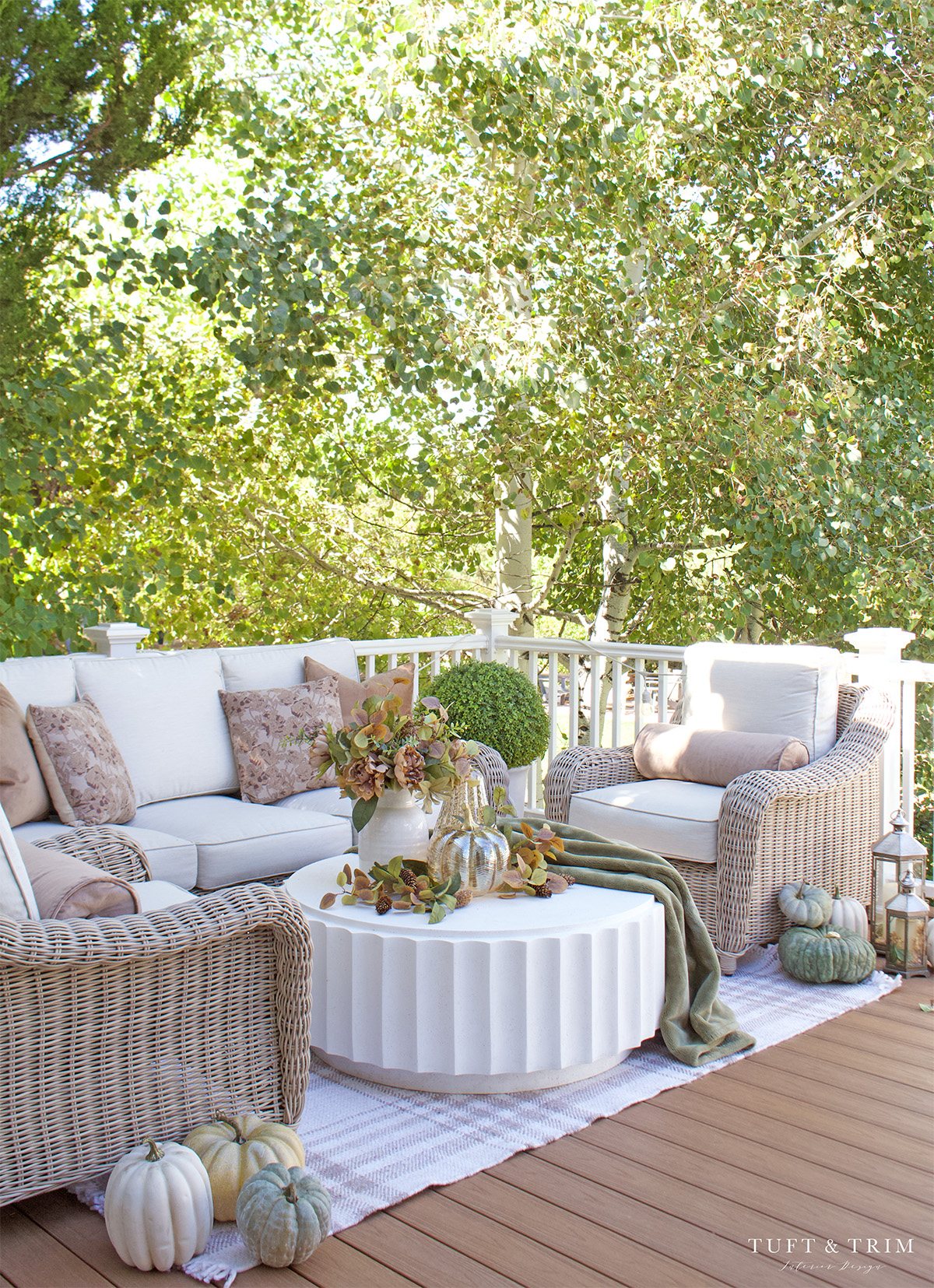 Cozy Fall Outdoor Decorating with Tuft & Trim Interiors