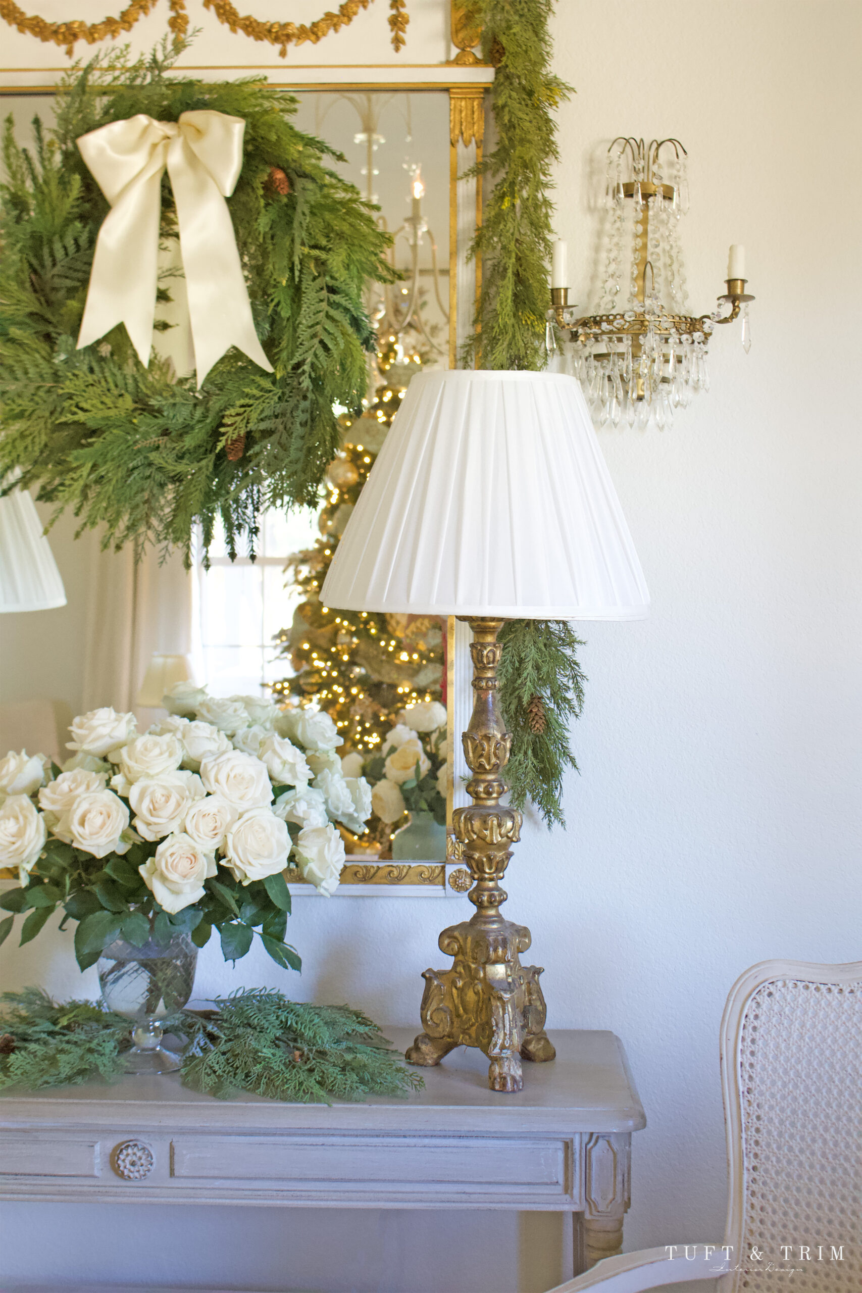 Timeless Holiday Elegance with Tuft & Trim Interior Design