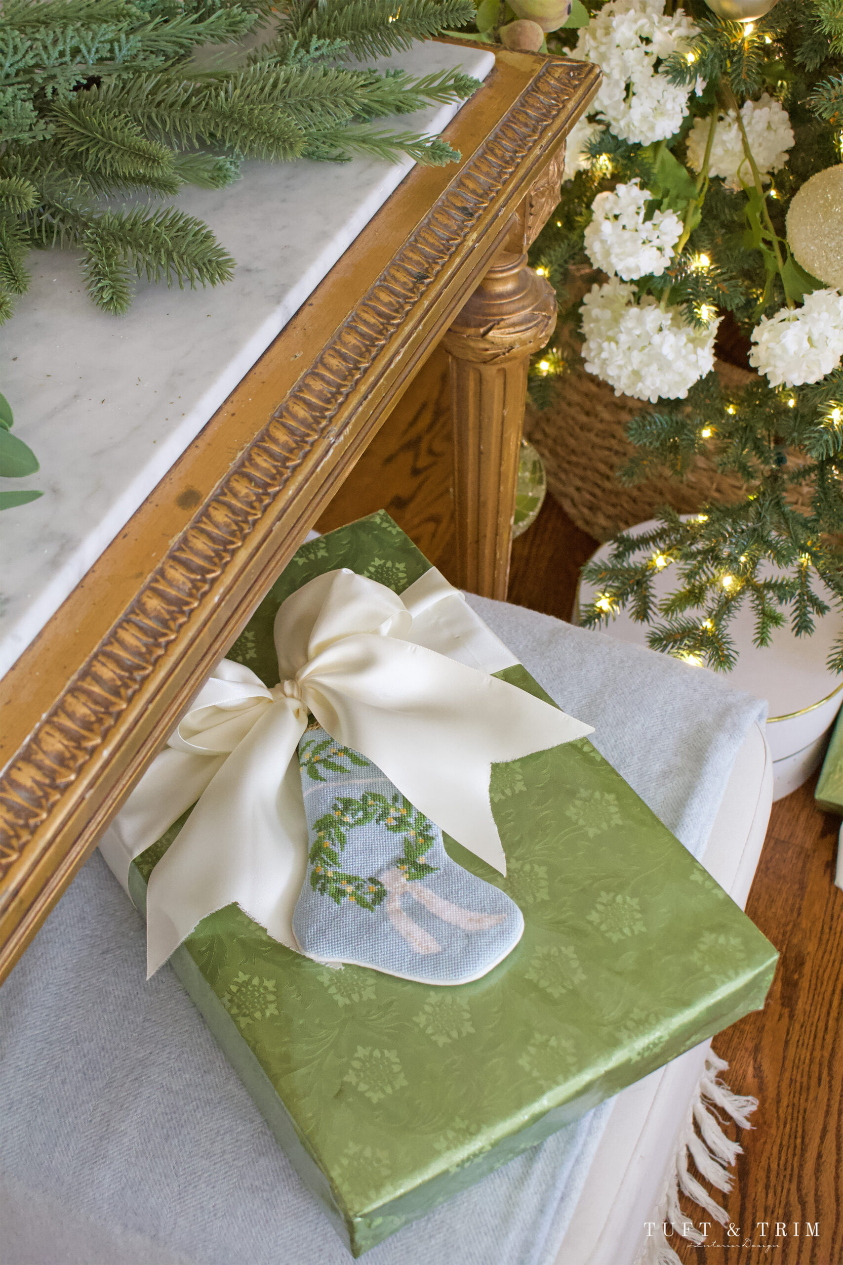 Elegant Blue & Green Christmas with Tuft & Trim Interior Design