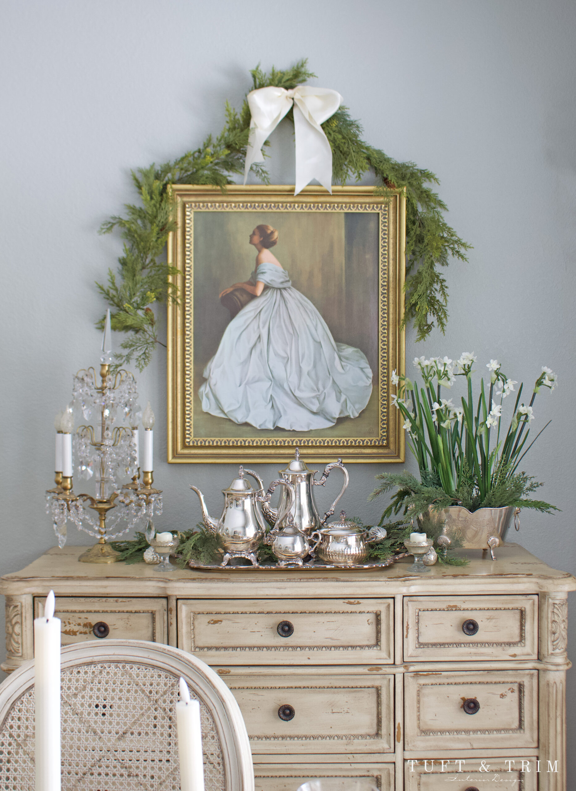 Holiday Table with Ivory Roses & Gold Toile by Tuft & Trim Interior Design
