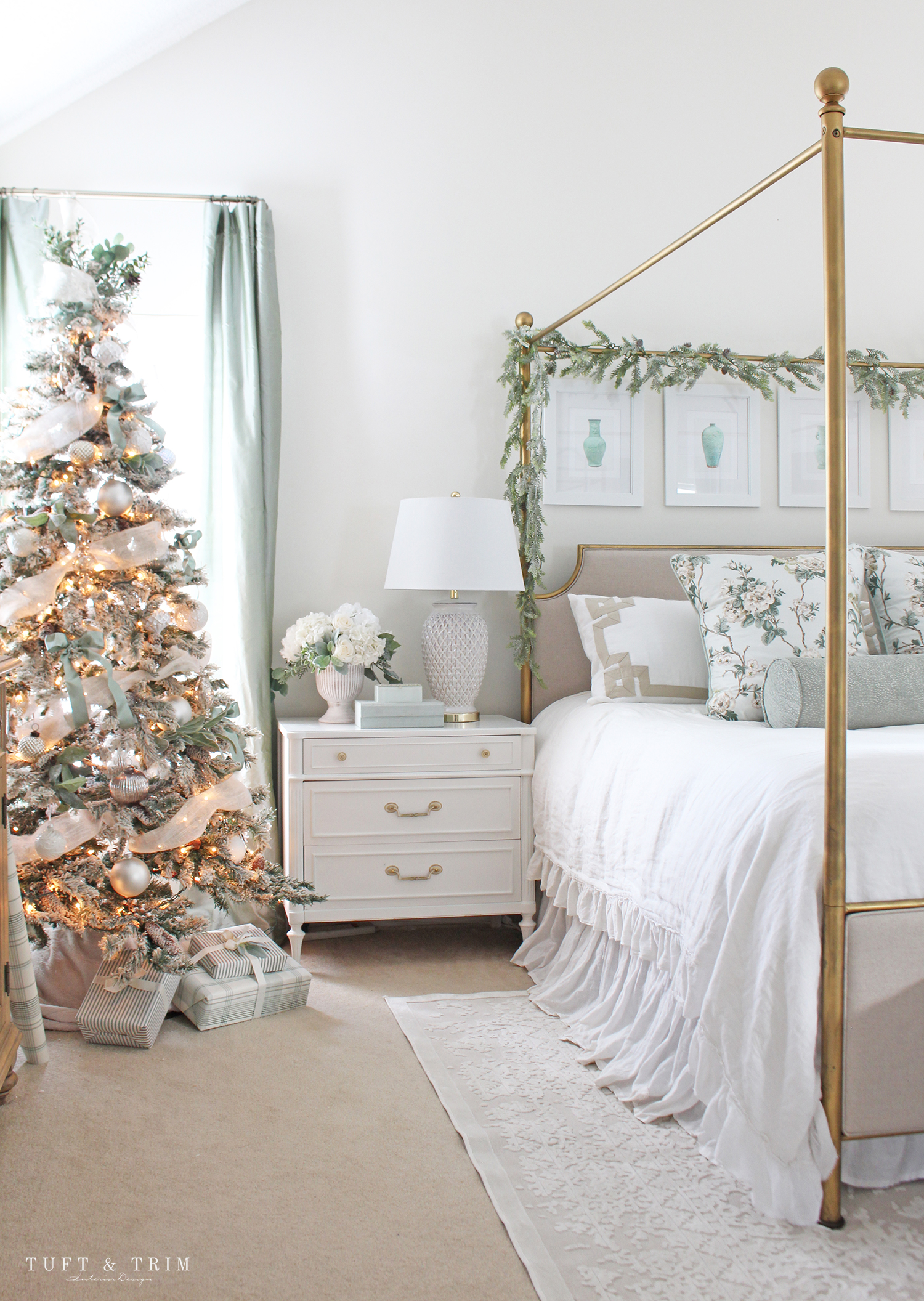 Classic & Chic Holiday Bedroom - Tuft & Trim