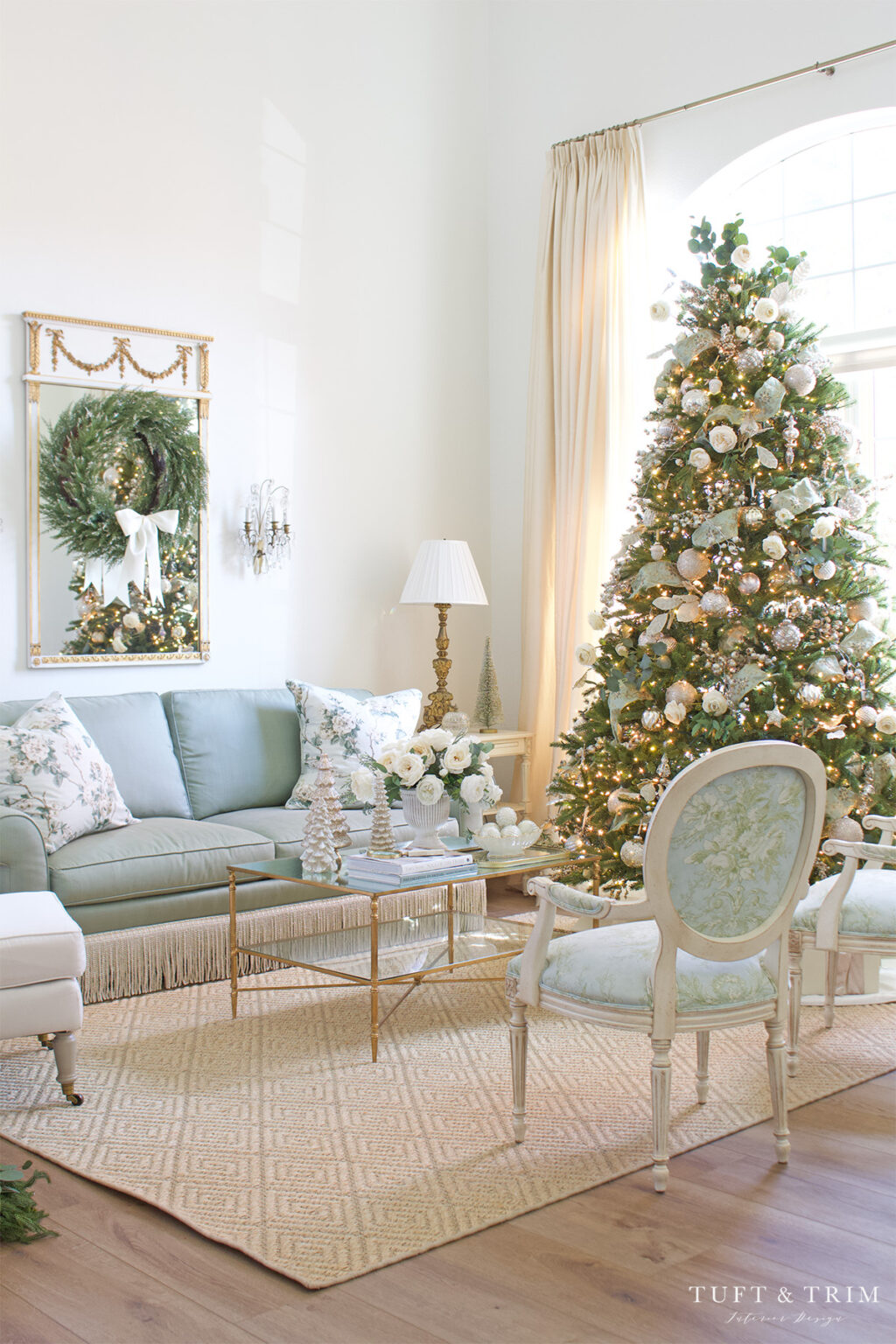 Elegant Christmas Home Styling & Inspiration - Tuft & Trim